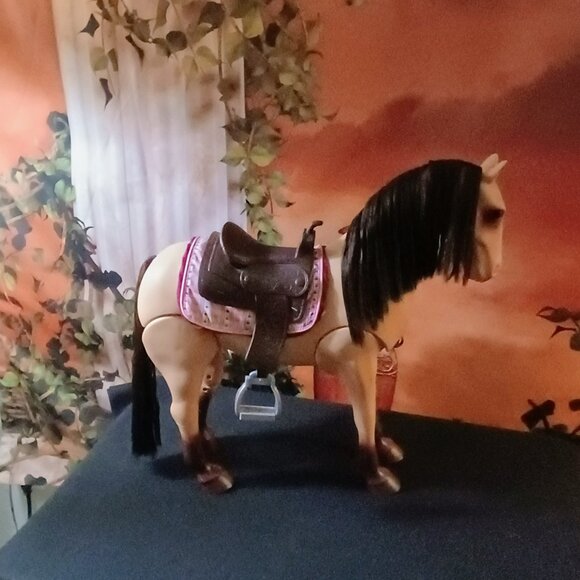 EUC: Our Generation Horse by Battat 20" Tall with Saddle and Poseable Legs - Picture 4 of 11